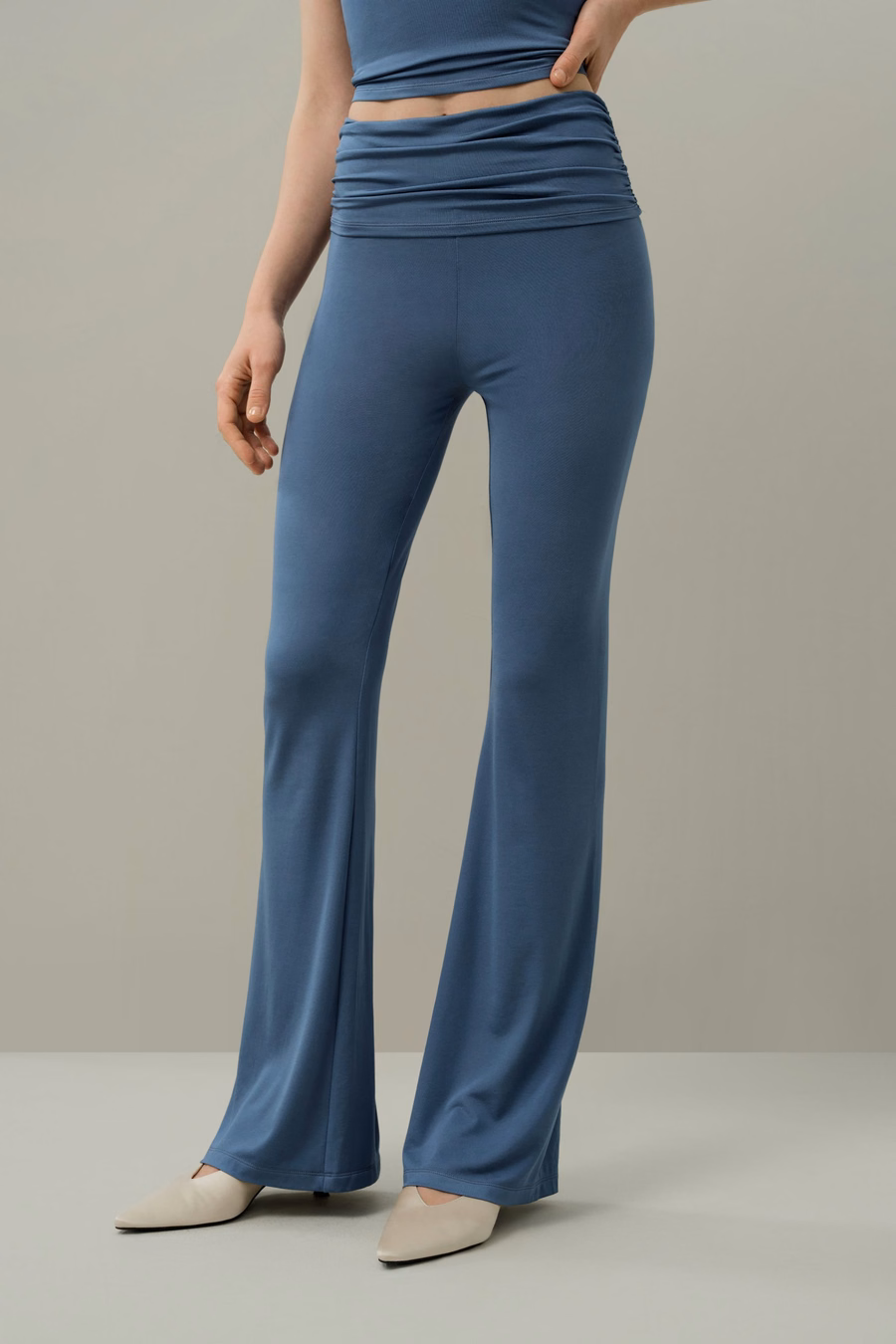 Seidenbreeze-Jersey-Fließende Flare-Hose