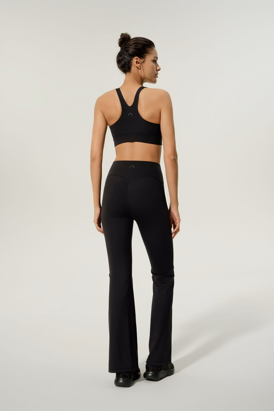SilkContour™ Drape Flow Leggings
