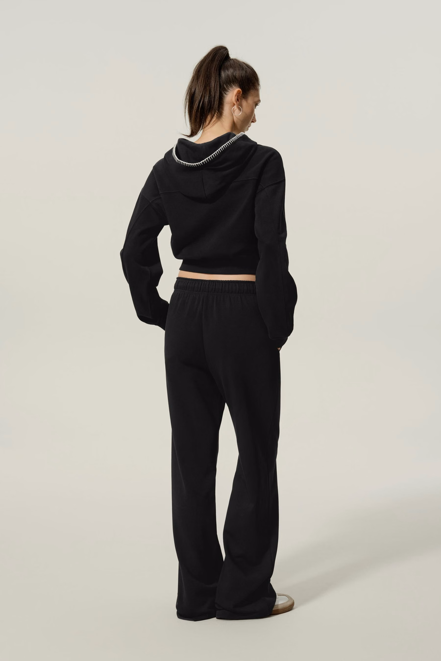 Seamflow Poise Pullover