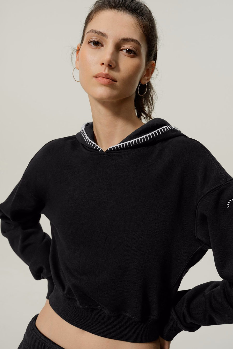 Seamflow Poise Pullover