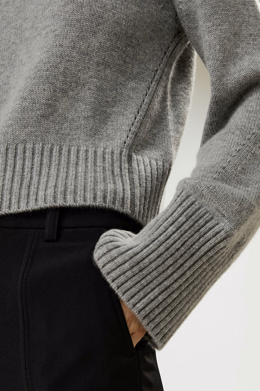 Rippkragen und Saum Woll-Kaschmirpullover