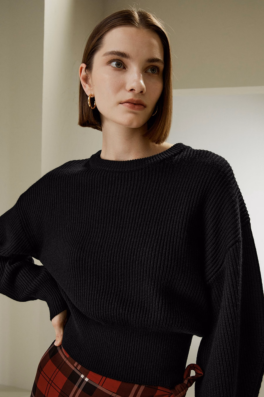 Rundhals-Drop-Shoulder Merinowollpullover