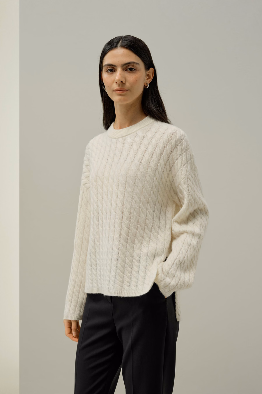 Rundhals Kabelstrick-Kaschmir-Pullover