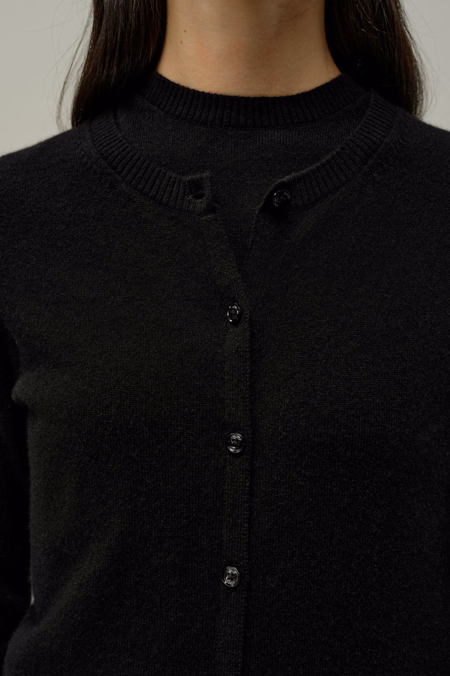 Cashmere-Fitted Crew Neck Cardigan