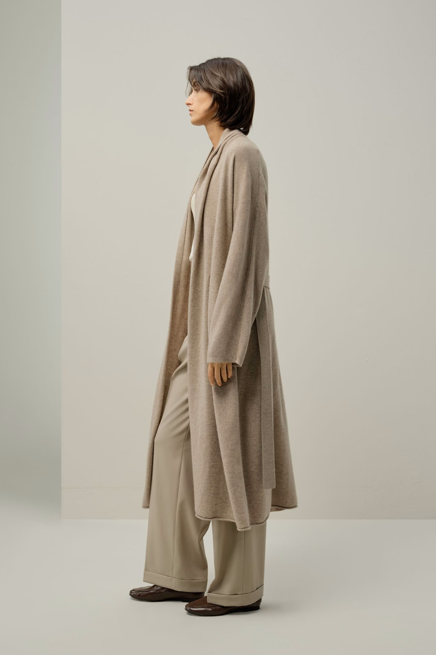 Wadenlanger Kaschmir-Cardigan