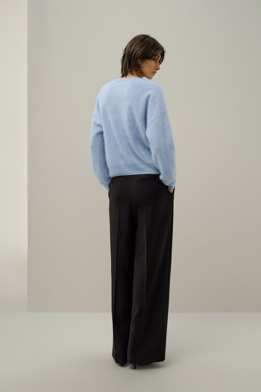 Entspannter Cashmere-Pullover mit fallenden Schultern