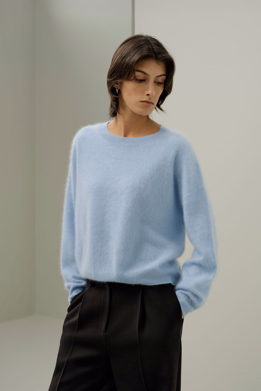 Entspannter Cashmere-Pullover mit fallenden Schultern