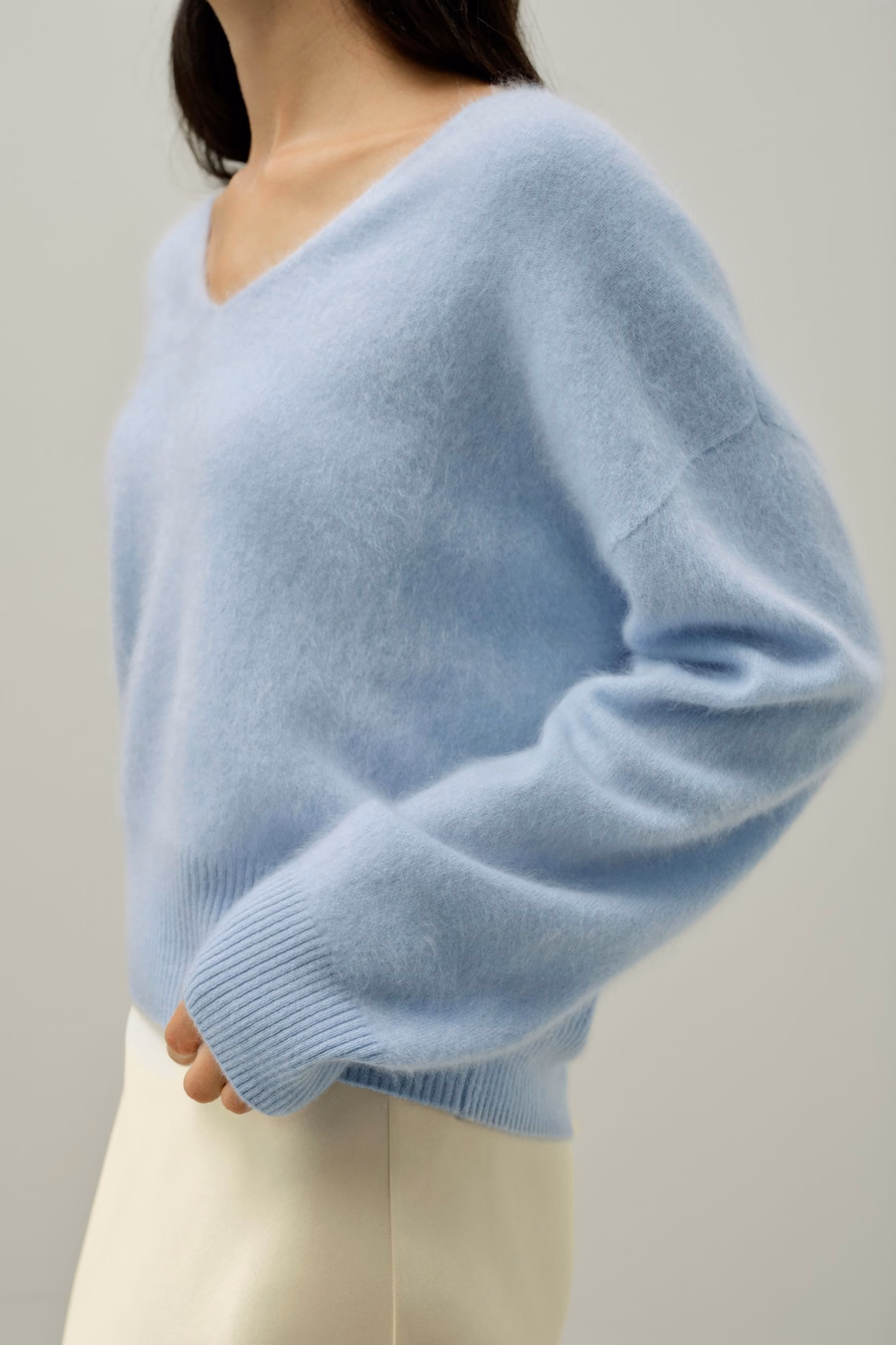 Gebürsteter V-Neck Cashmere-Pullover