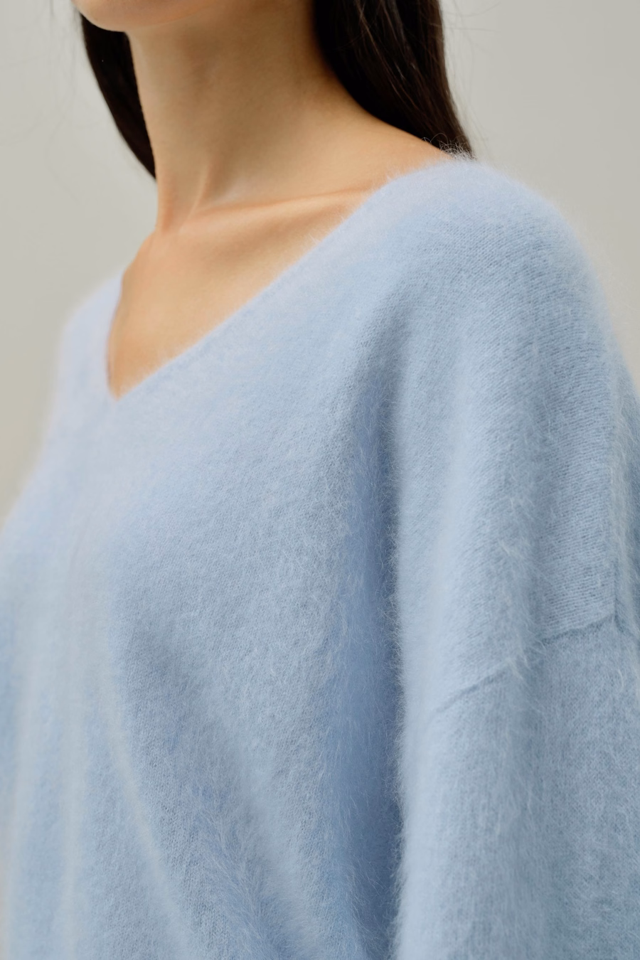 Gebürsteter V-Neck Cashmere-Pullover