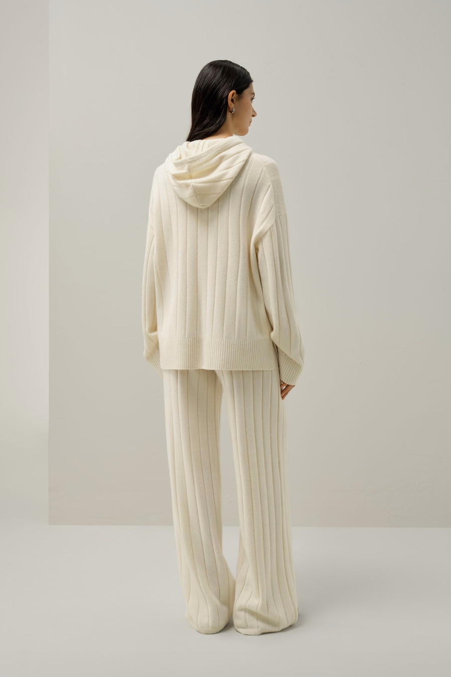 Gerippter Kapuzenstrickpullover