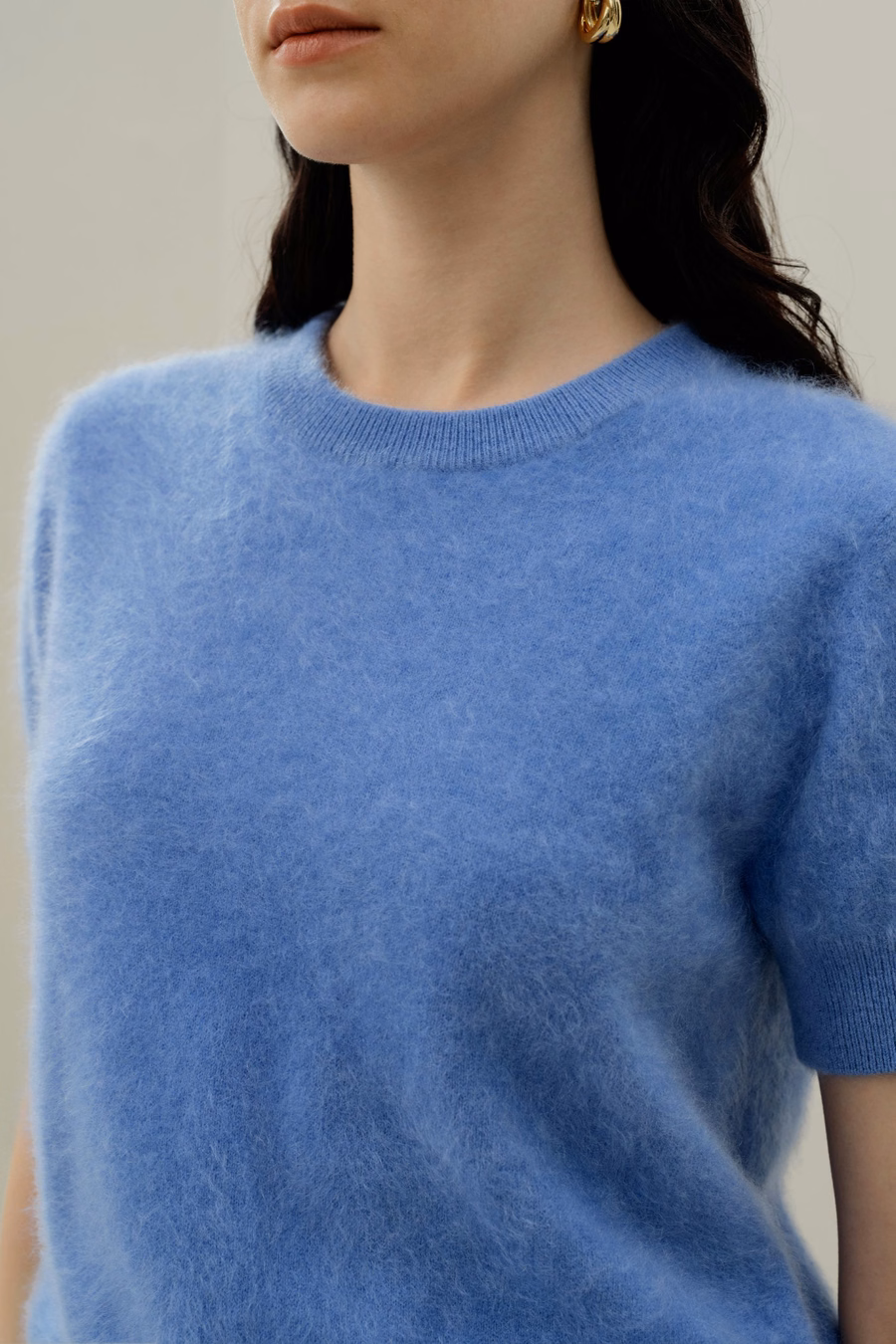 Gebürsteter Kaschmir-Pullover mit kurzen Ärmeln
