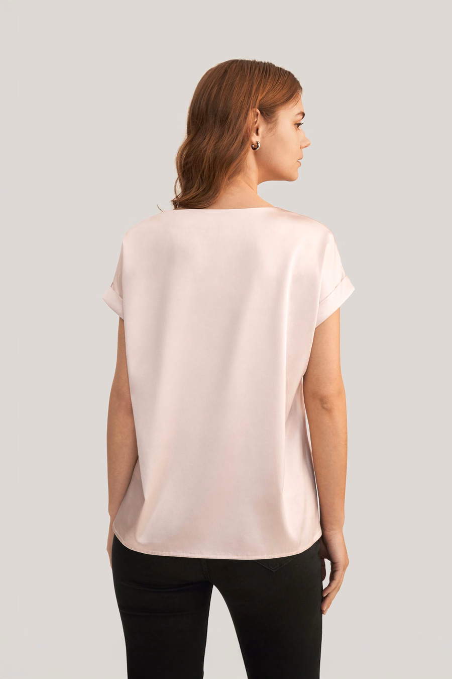 Short Sleeves Round Neck Silk Tee
