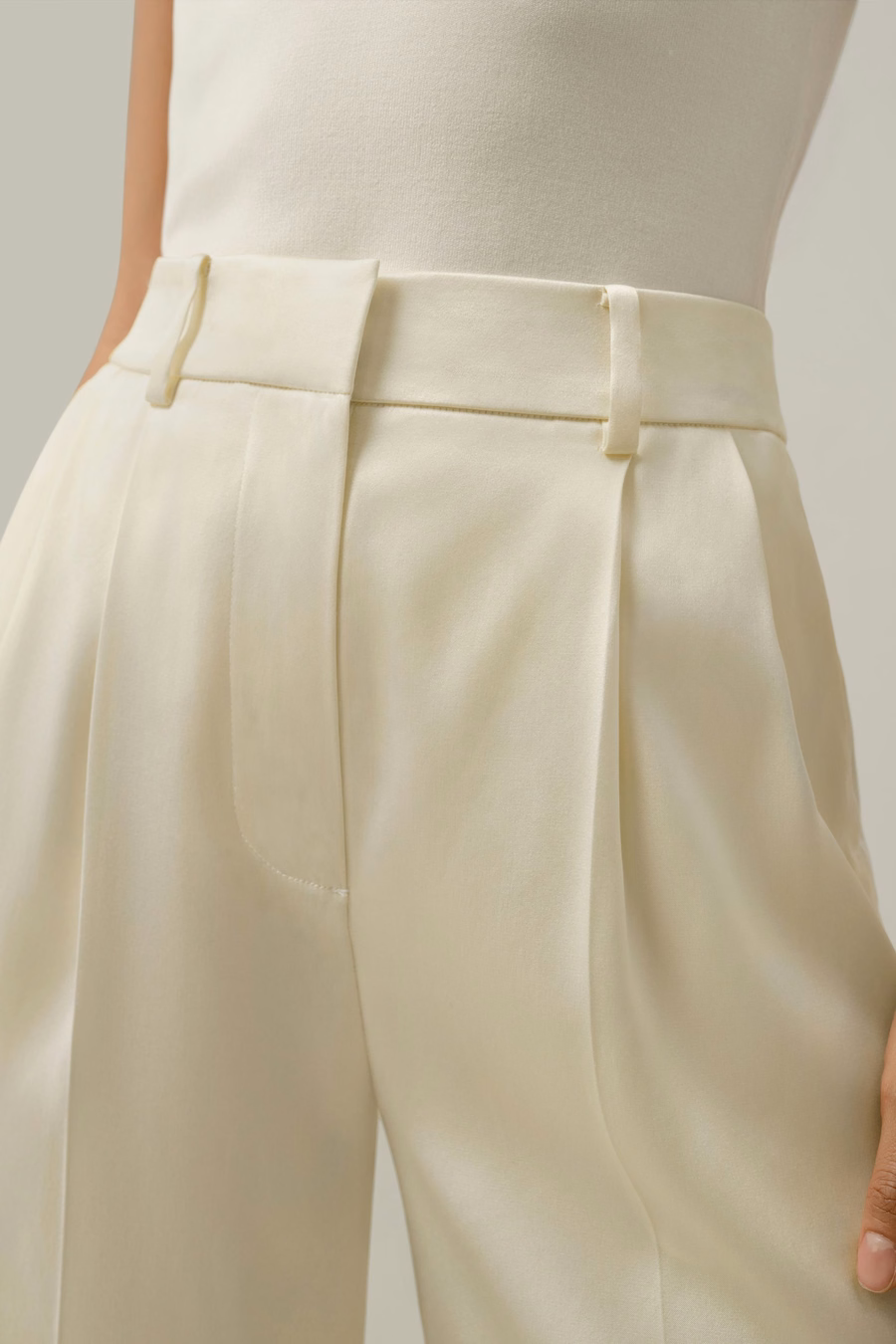 Wendbare Charmeuse-Hose mit geradem Bein