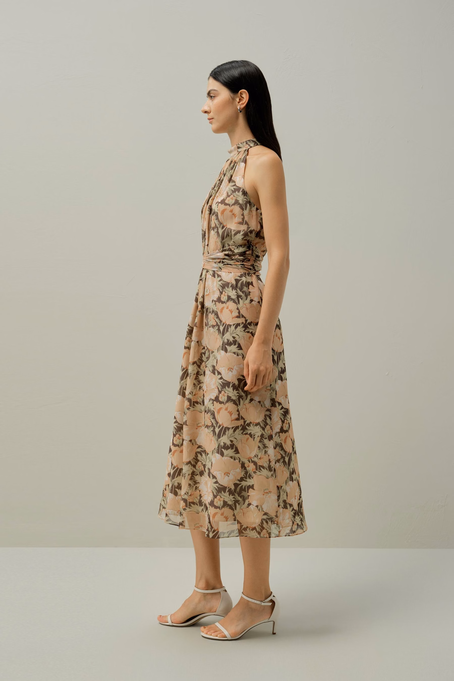 Mohnblumen-Parade Seiden-Chiffon-Kleid - Hergestellt aus Liberty-Stoff
