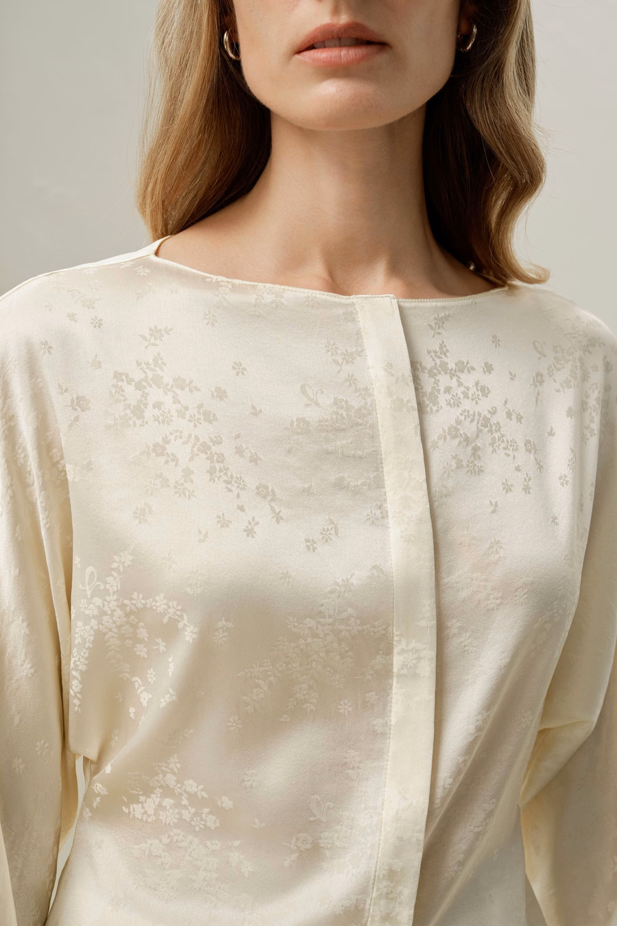 YING Jacquard-Seidenbluse