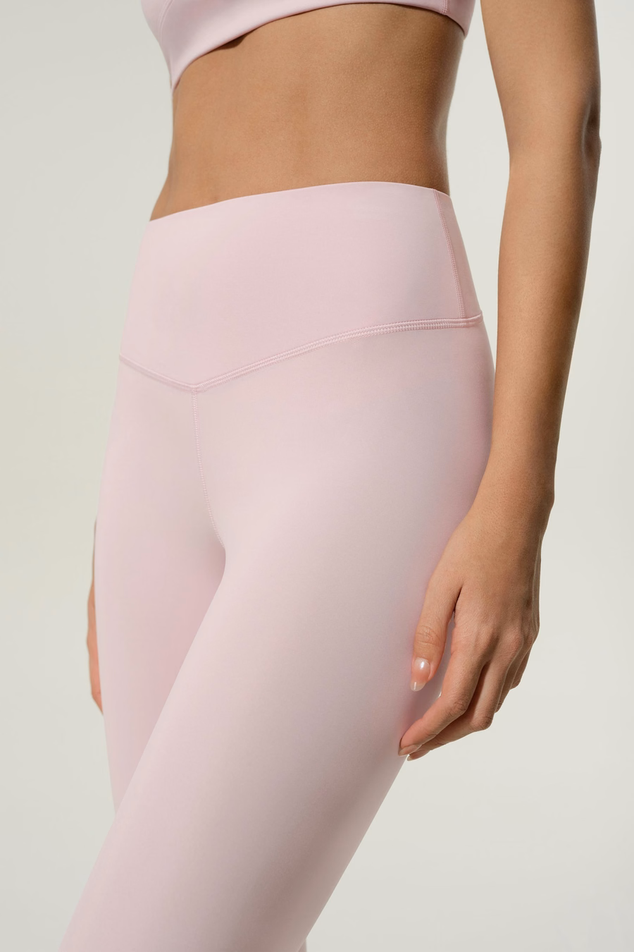 SilkContour™ Soft Ease Leggings