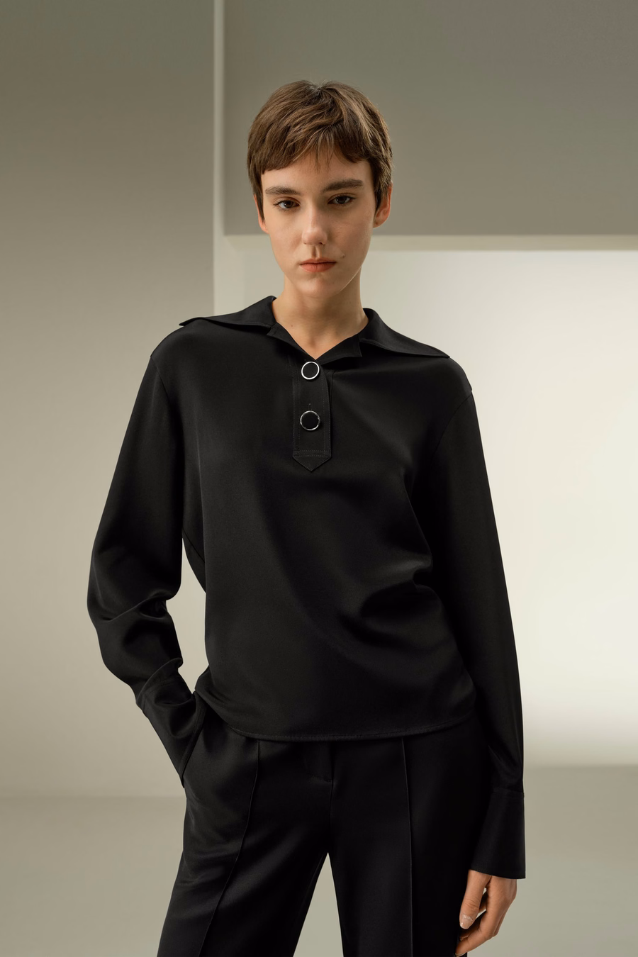 Luxuriöse Stretch-Seiden-Pullover-Bluse