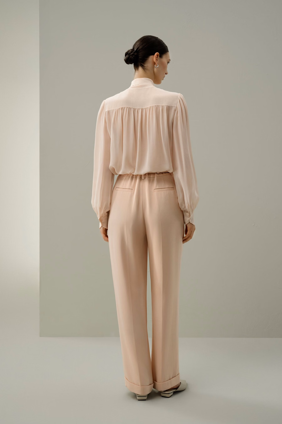 Fliege Seiden-Jasmin-Bluse