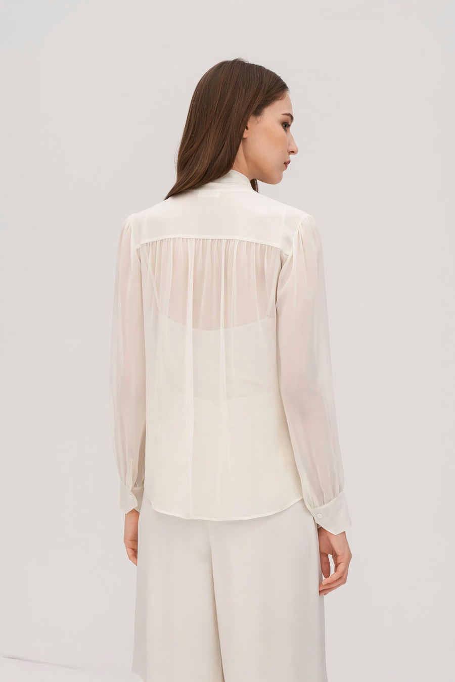 Fliege Seiden-Jasmin-Bluse