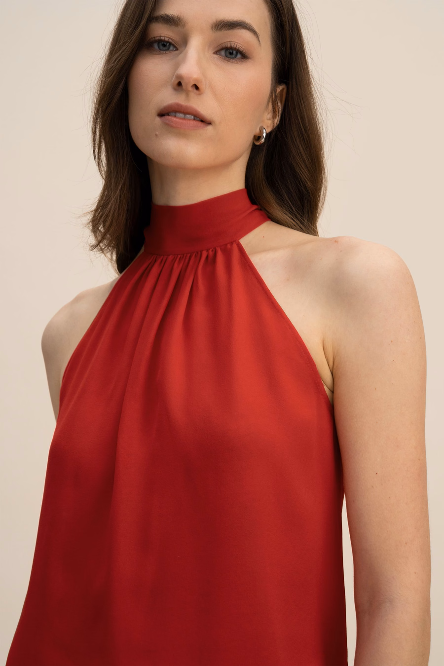 Seidiger Georgette Halter Neck Top