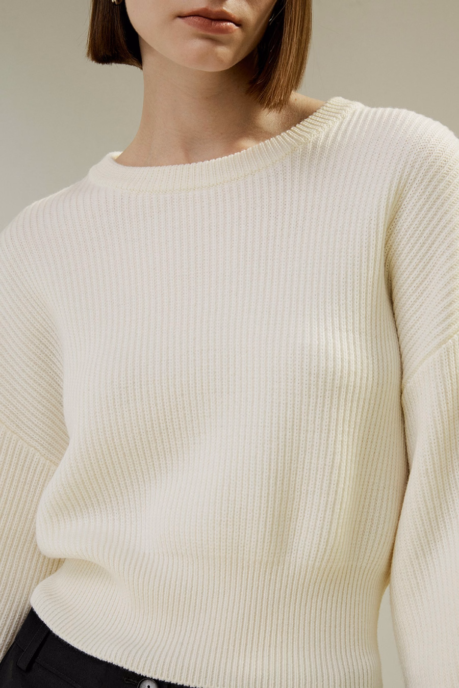 Rundhals-Drop-Shoulder Merinowollpullover
