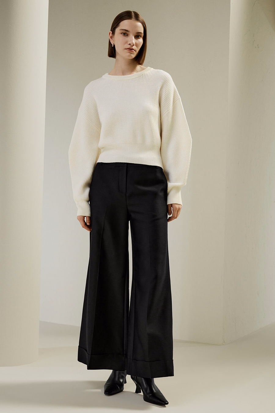 Rundhals-Drop-Shoulder Merinowollpullover