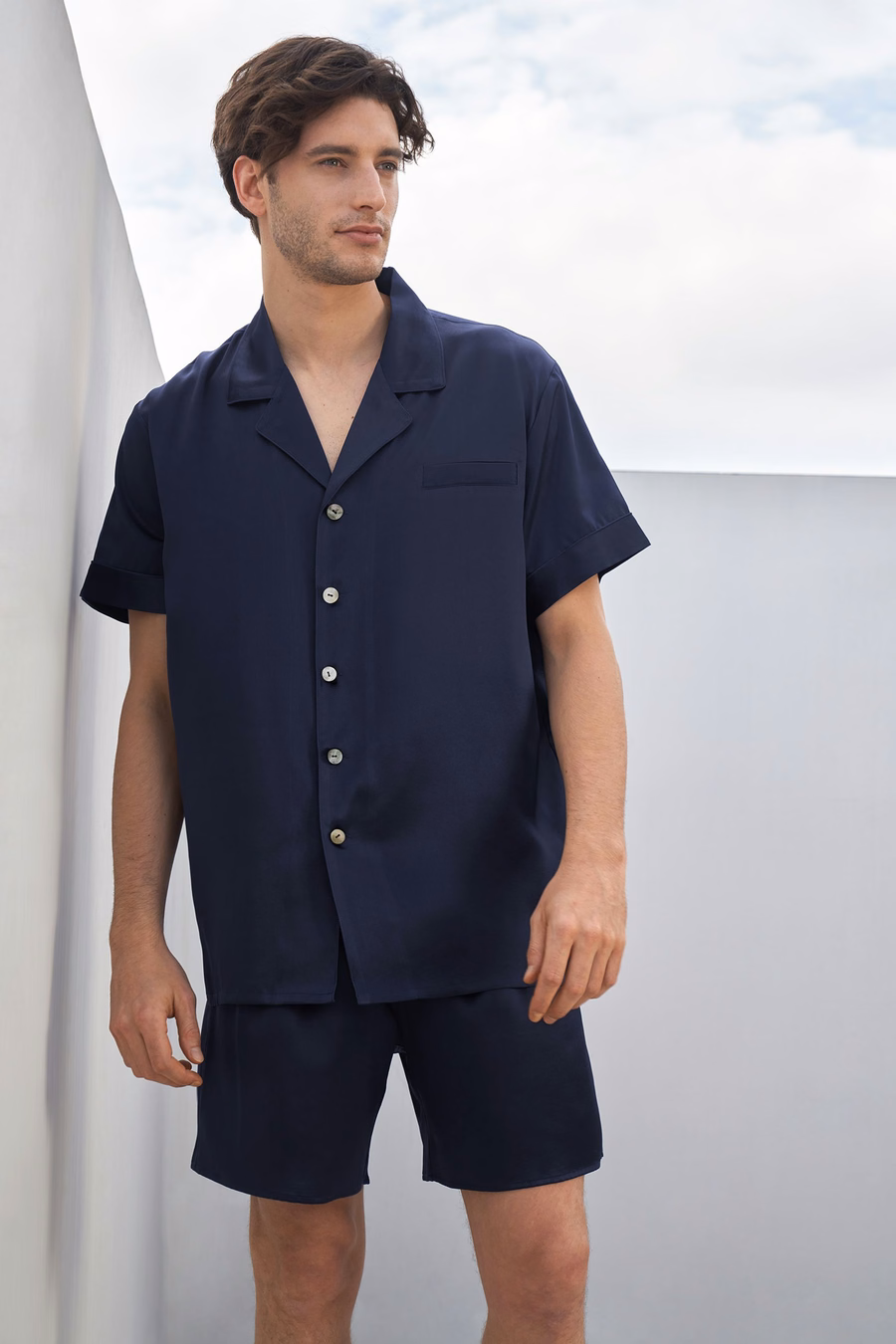 Klassisches Kurzes Seidenpyjama-Set
