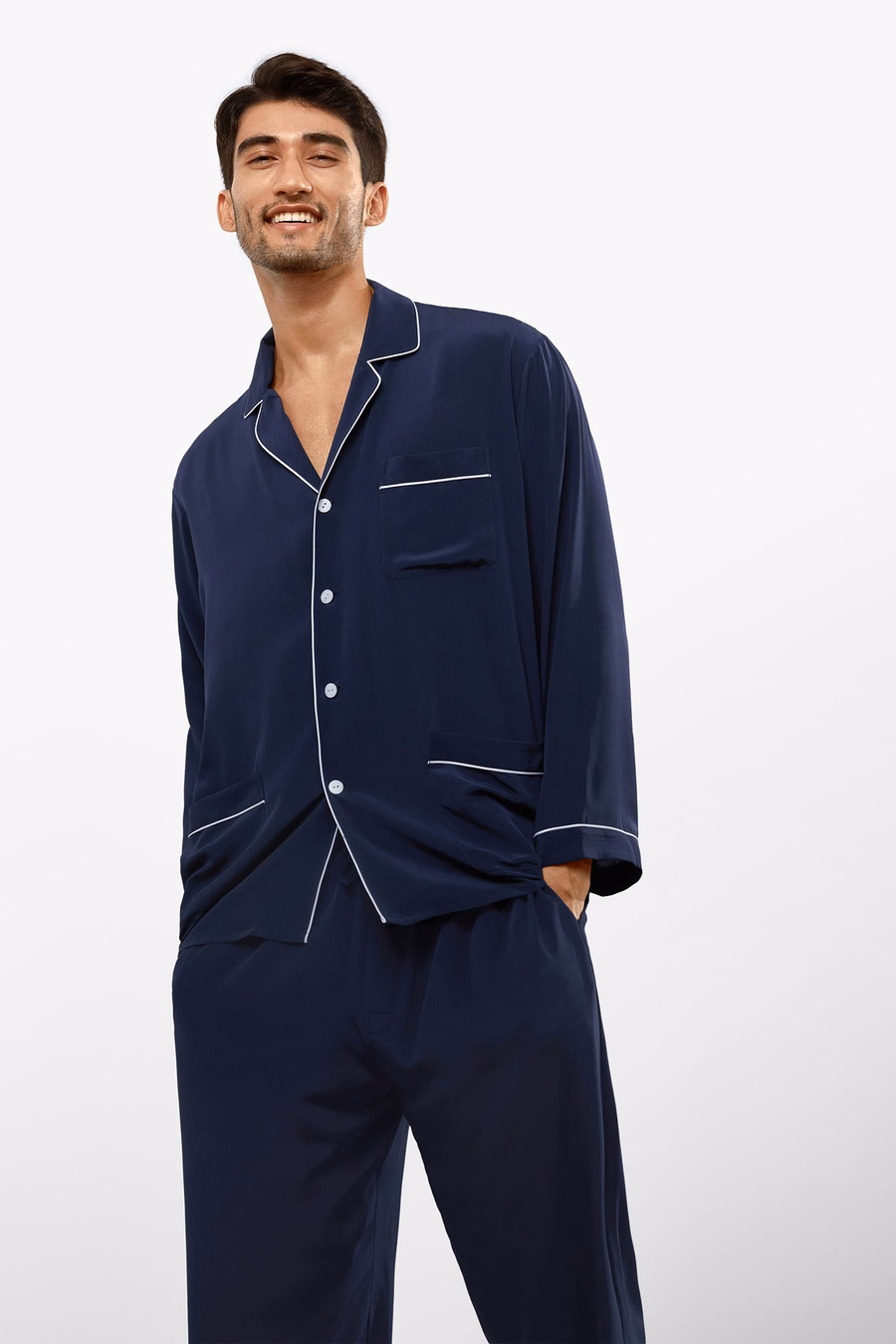 Seiden-Pyjama-Set mit Reverskragen