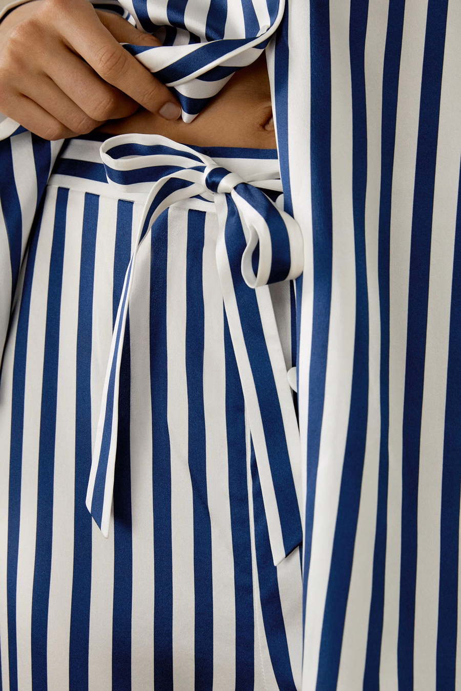 Amalfi Hemden-Pyjama-Set in voller Länge mit Streifen