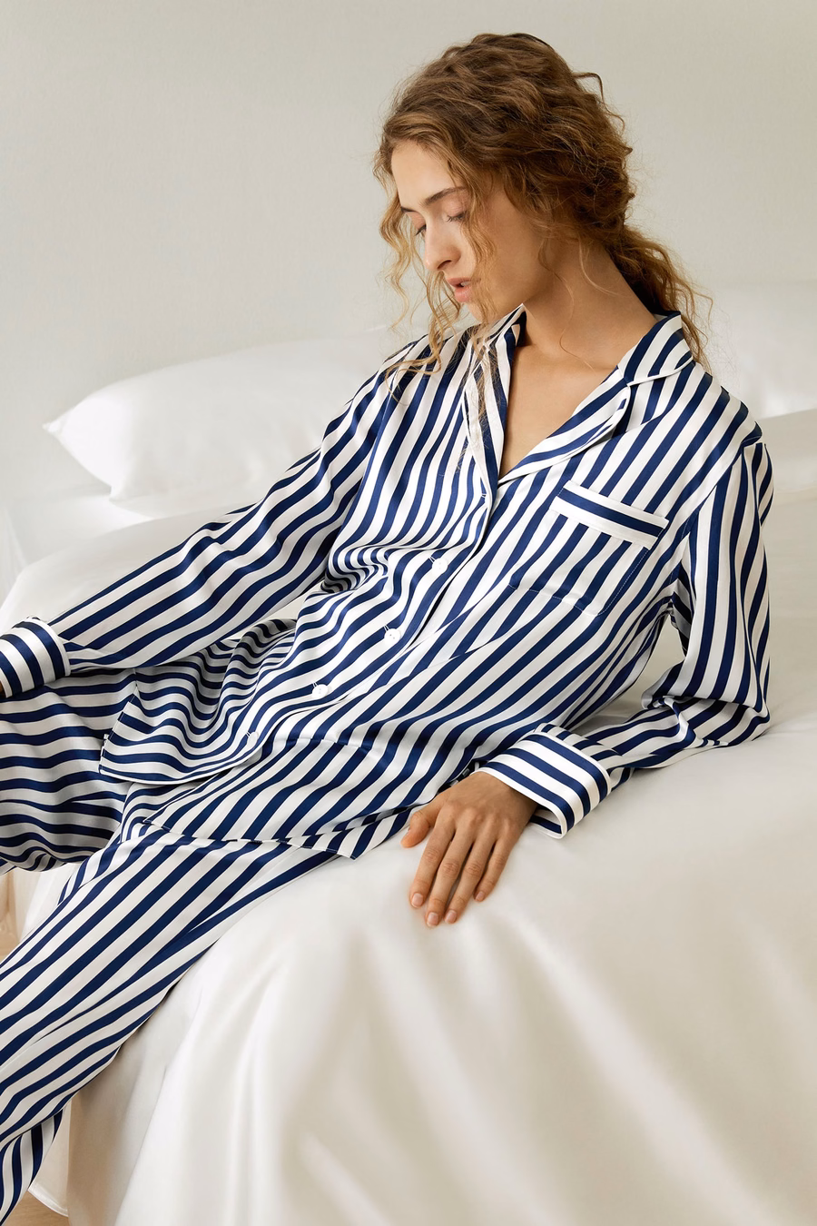Amalfi Hemden-Pyjama-Set in voller Länge mit Streifen