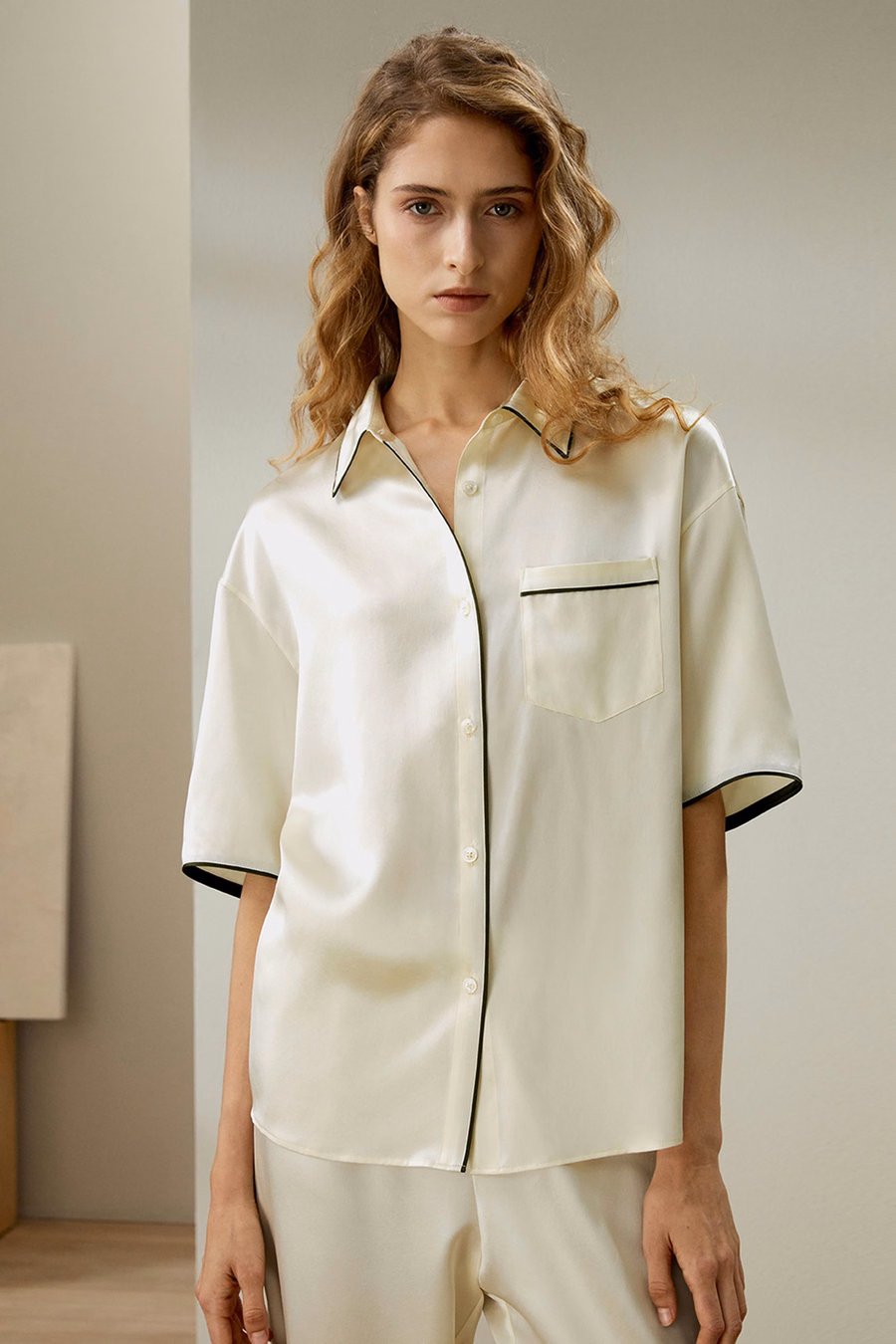 Contrast Piping Button-Up Short Sleeves Pajama Set