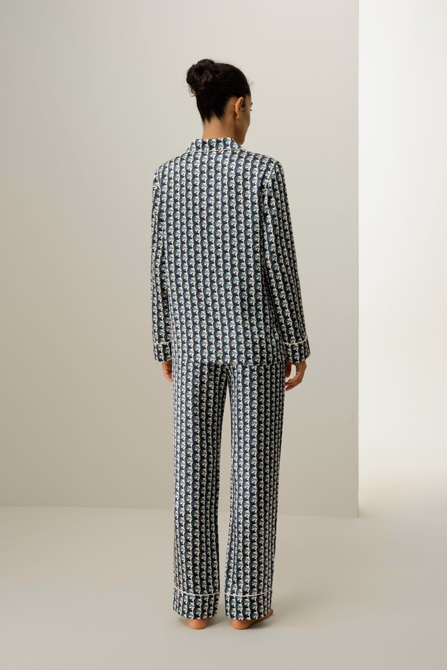 Taurus Zodiac Classic Seiden-Pyjama-Set