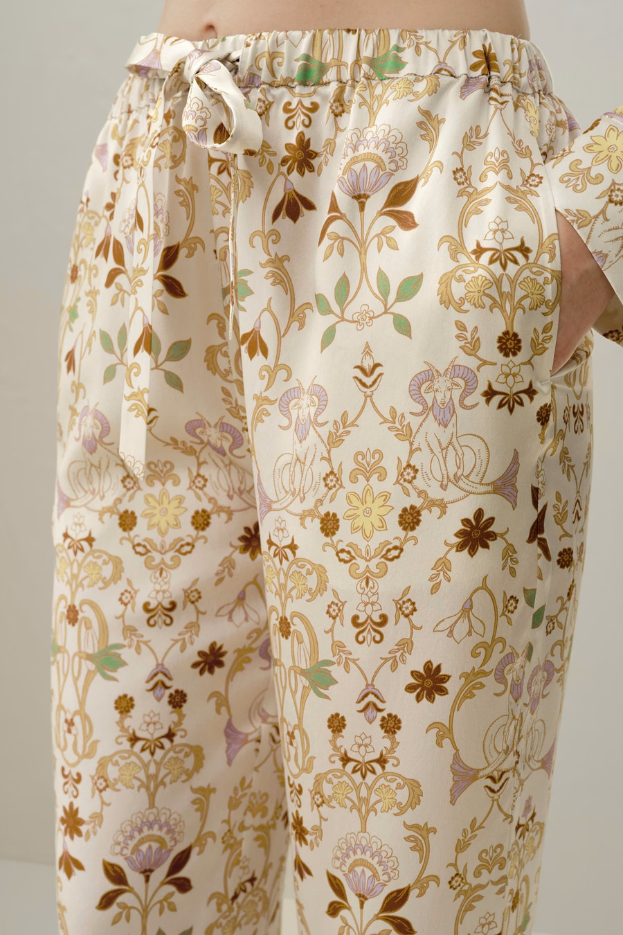 Steinbock Zodiac Klassiker Seiden-Pyjama-Set