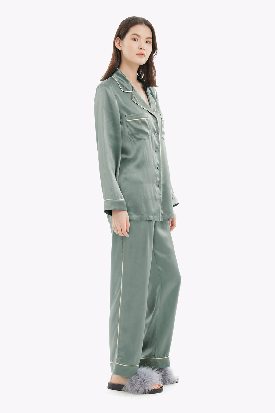Gold-Piping Seiden-Pyjama-Set
