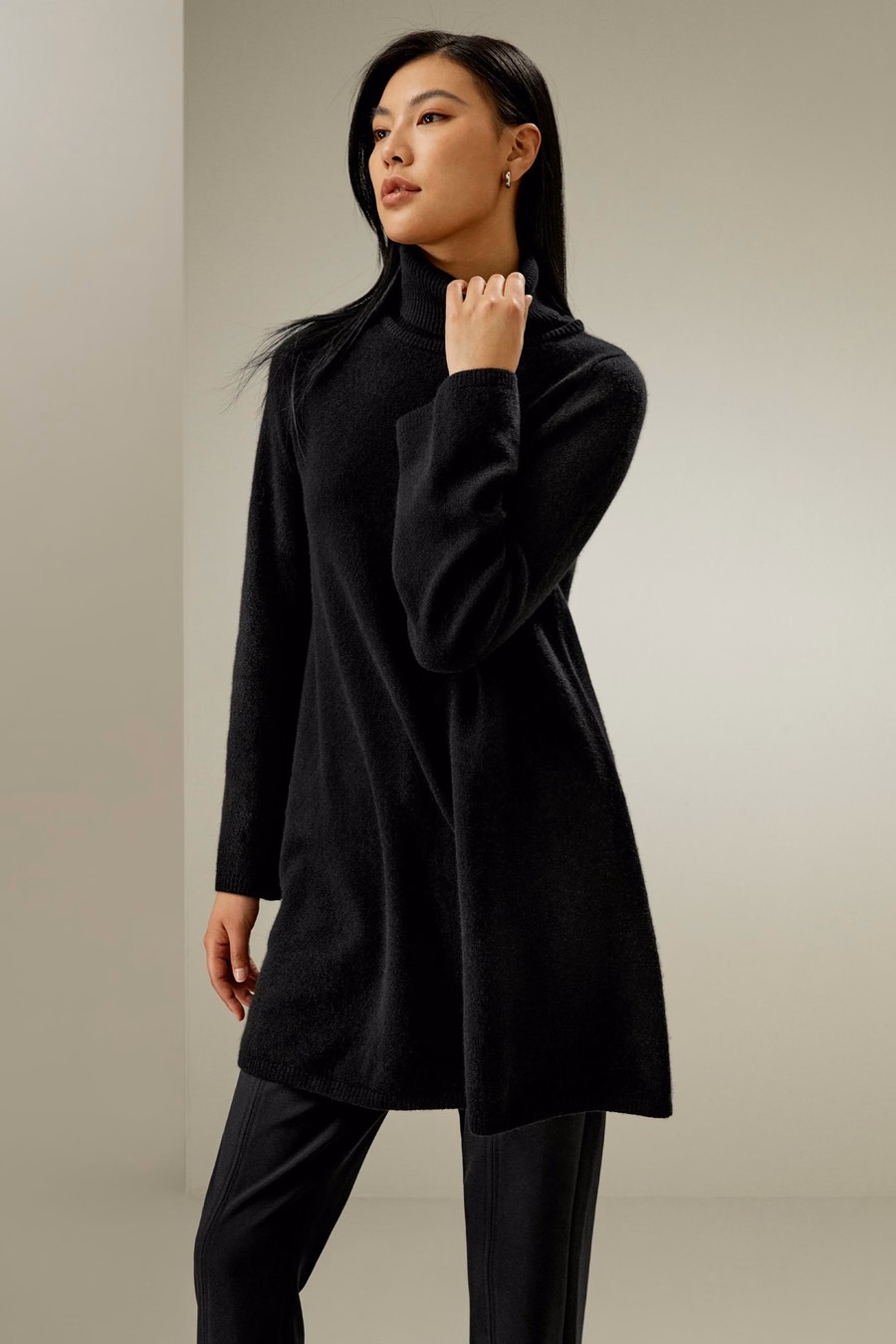 Mittellanger Kaschmir-Pullover