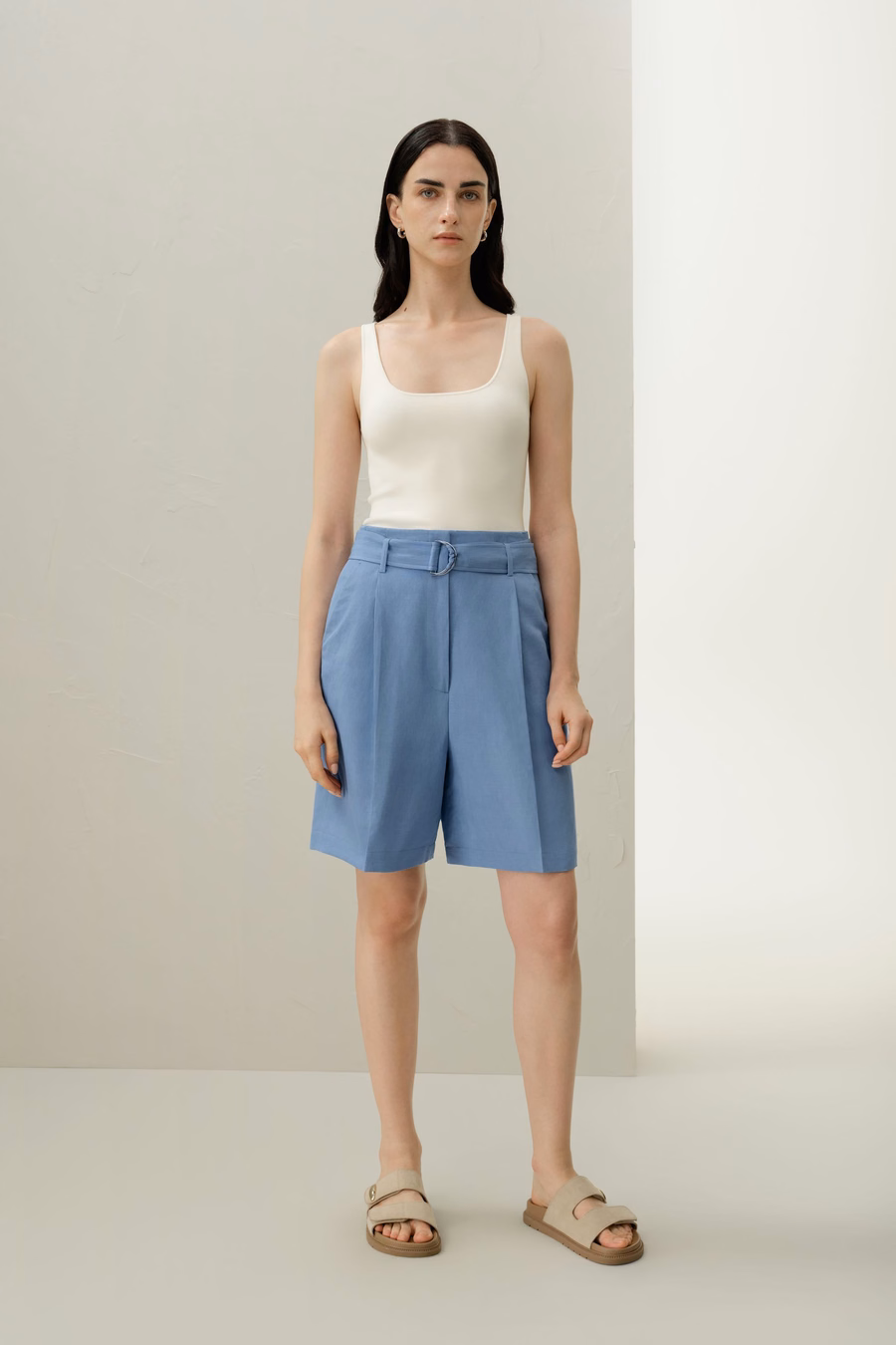 Seiden-Leinen-Gürtel-Shorts