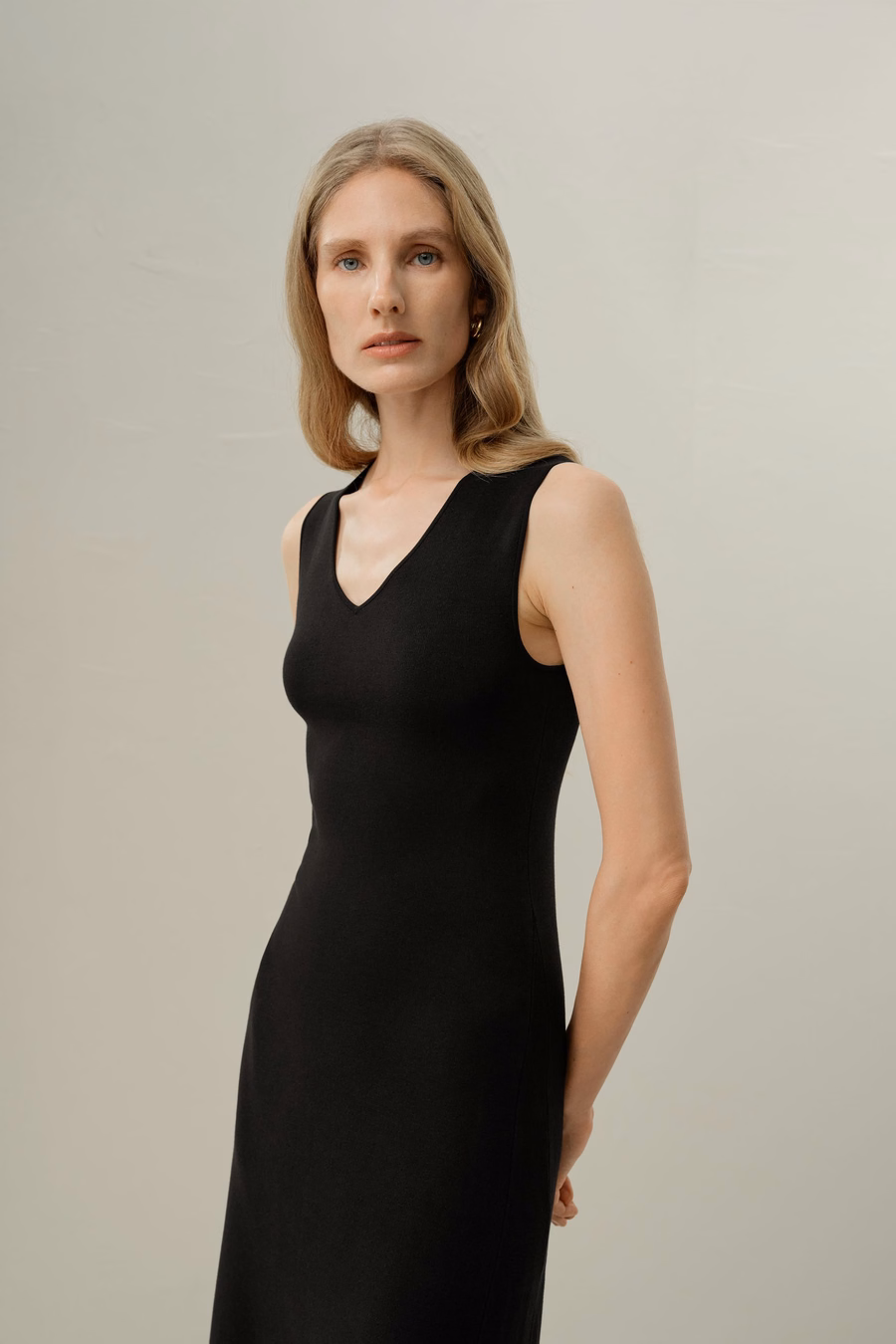 Soleil Seiden-Viskose Strick V-Ausschnitt Kleid