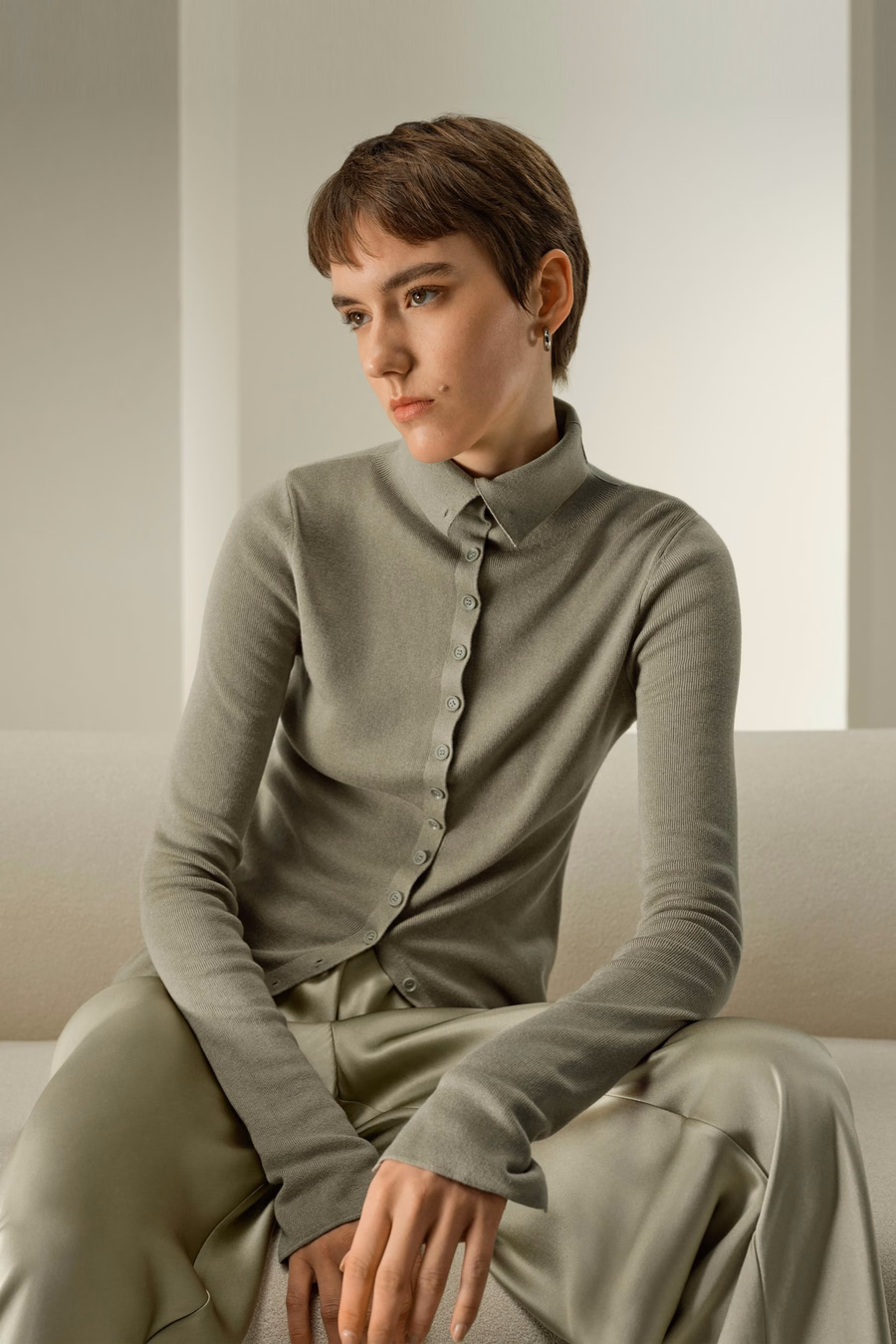 Schmal geschnittenes Seiden-Kaschmir-Pullover