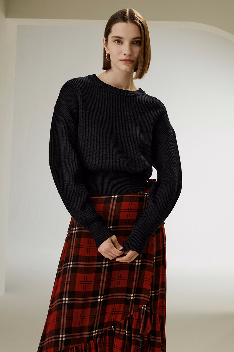 Rundhals-Drop-Shoulder Merinowollpullover