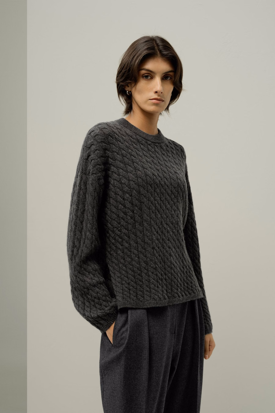 Rundhals Kabelstrick-Kaschmir-Pullover