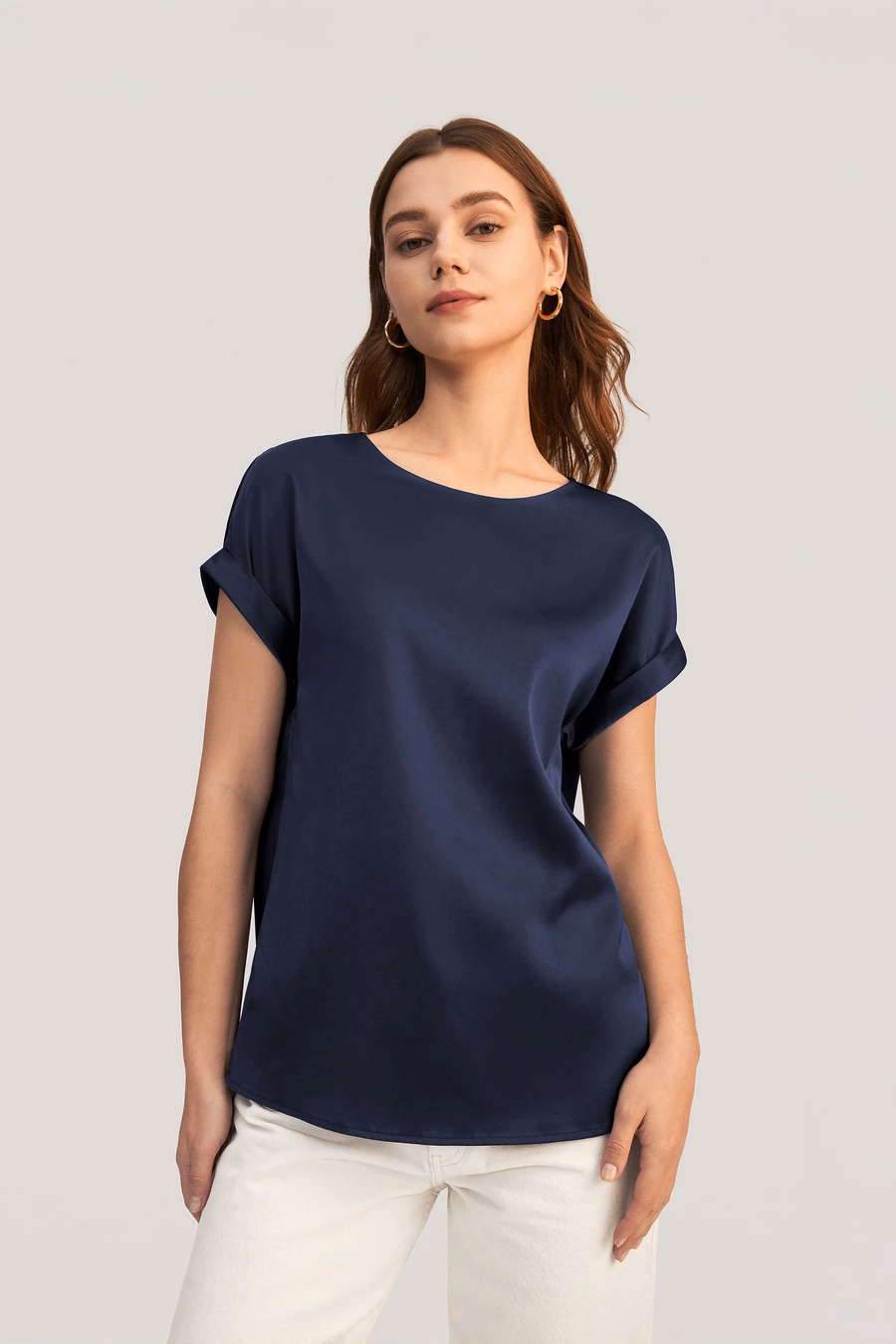 Short Sleeves Round Neck Silk Tee
