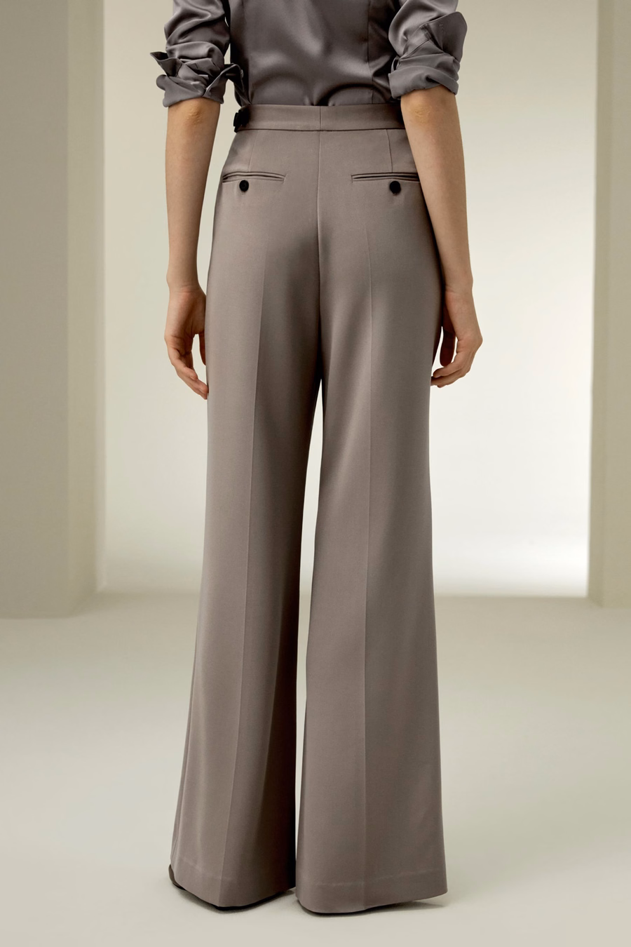 Subtile-Flare-Hosen