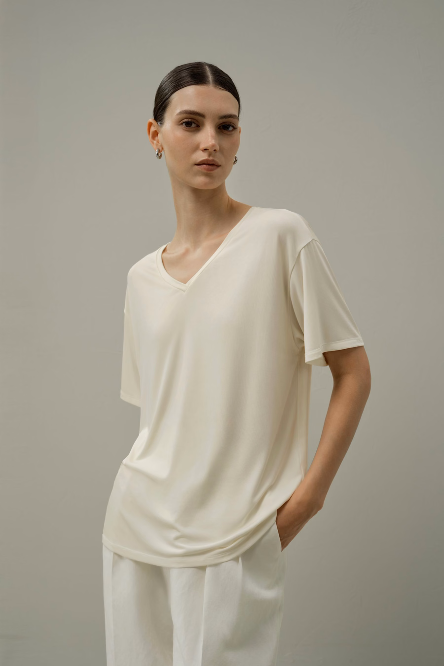 Seidenbreeze Jersey Basic V-Ausschnitt T-Shirt