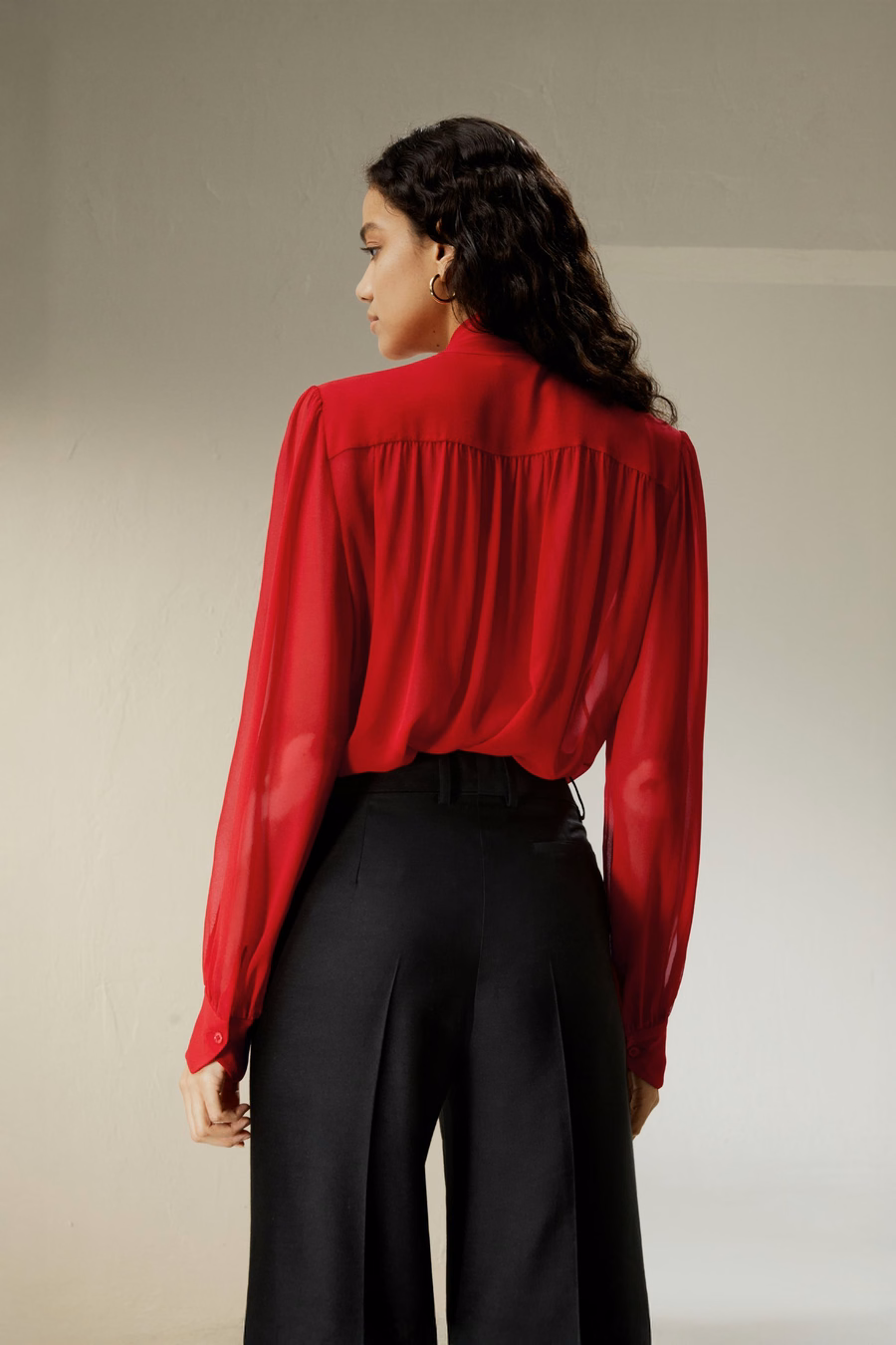 Fliege Seiden-Jasmin-Bluse