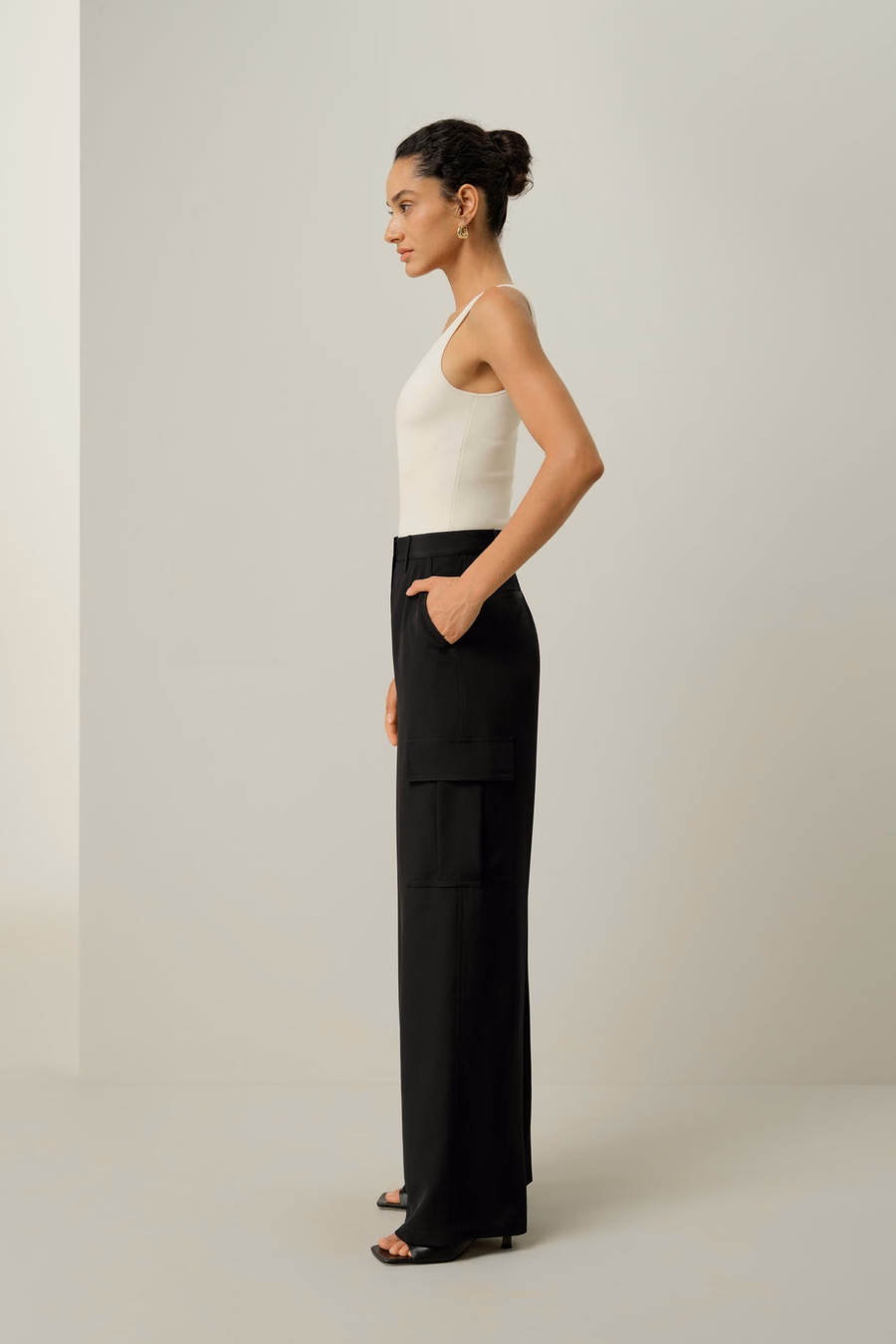 Seiden-Crepe Cargo-Hose